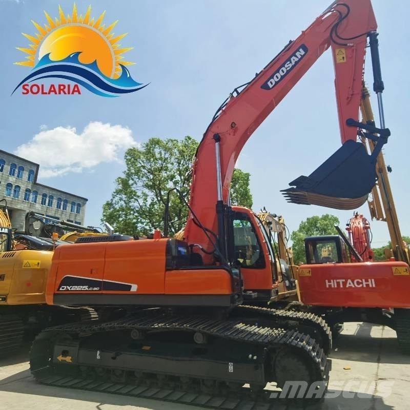 Doosan DX 225 LC-9C Gravemaskiner på larvebånd