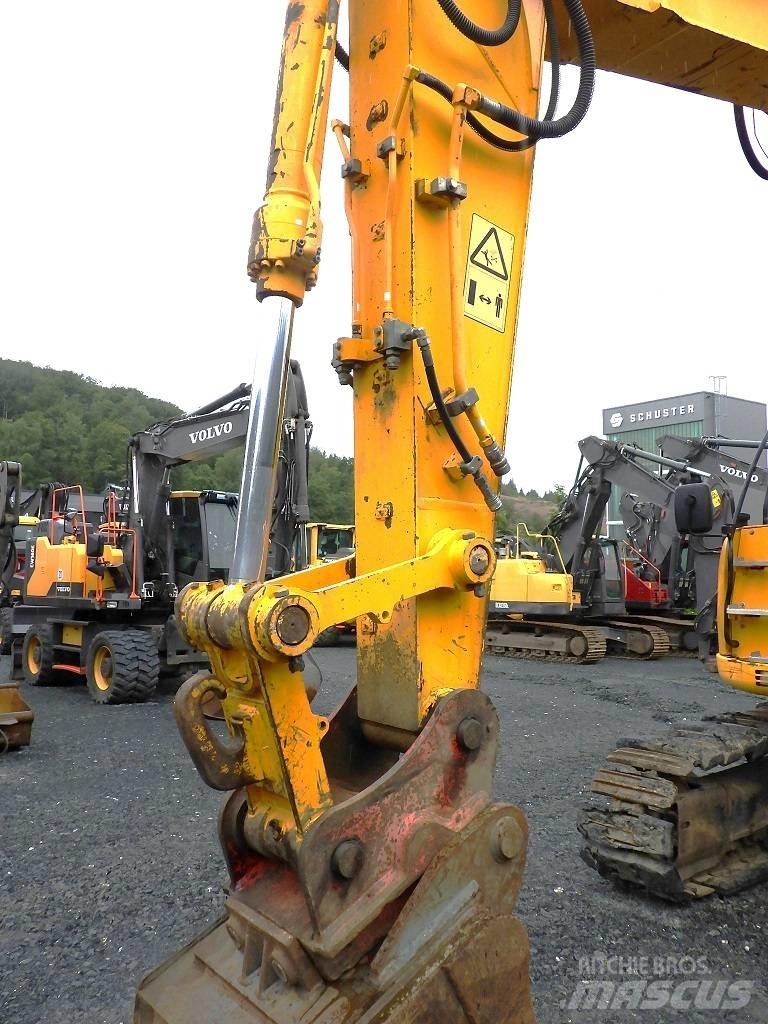 JCB JZ 235 LC Gravemaskiner på larvebånd
