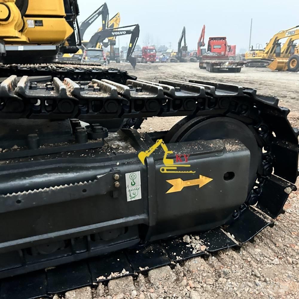 Komatsu PC 450-8 Gravemaskiner på larvebånd