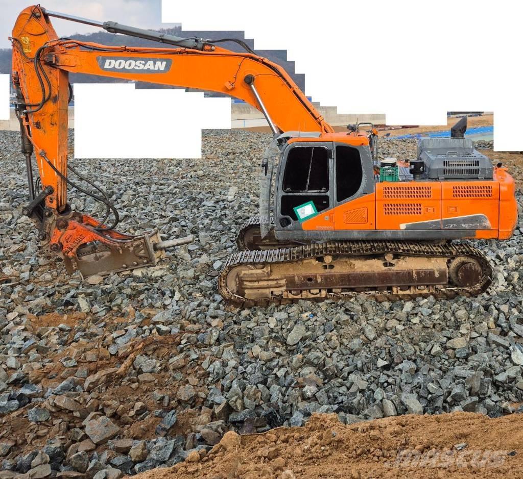 Doosan DX 300 LC-5 Gravemaskiner på larvebånd