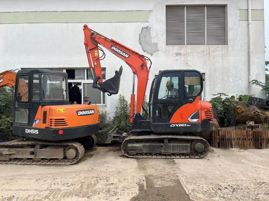 Doosan DX 60 Gravemaskiner på larvebånd