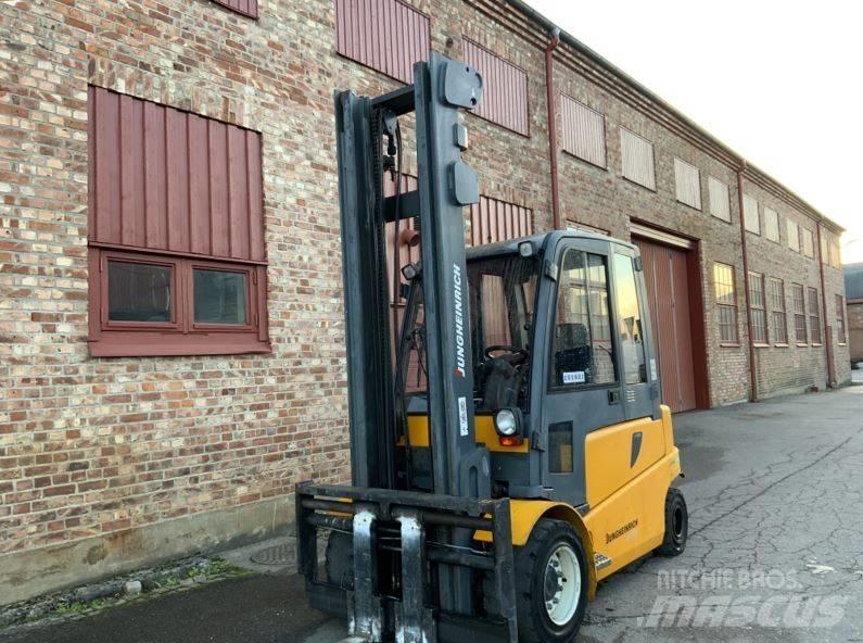 Jungheinrich EFG 550 El gaffeltrucks