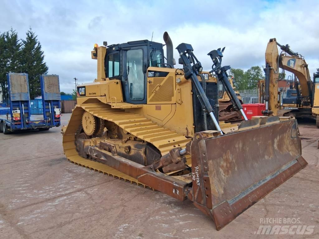 CAT D 6 T LGP Bulldozer på larvebånd