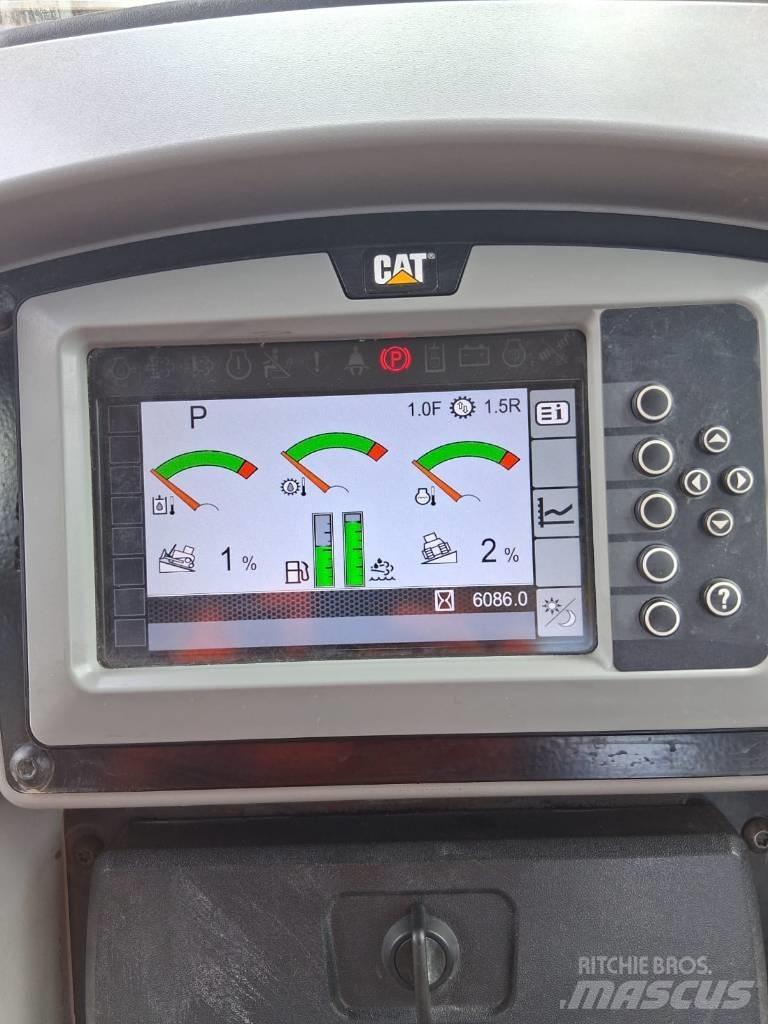 CAT D 6 T LGP Bulldozer på larvebånd