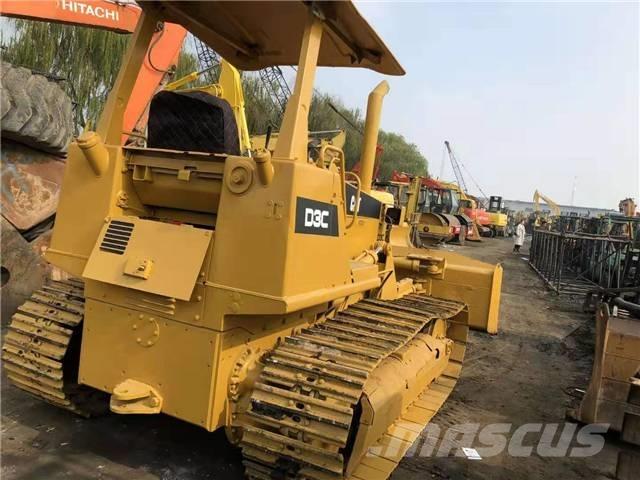CAT D3C Bulldozer på larvebånd