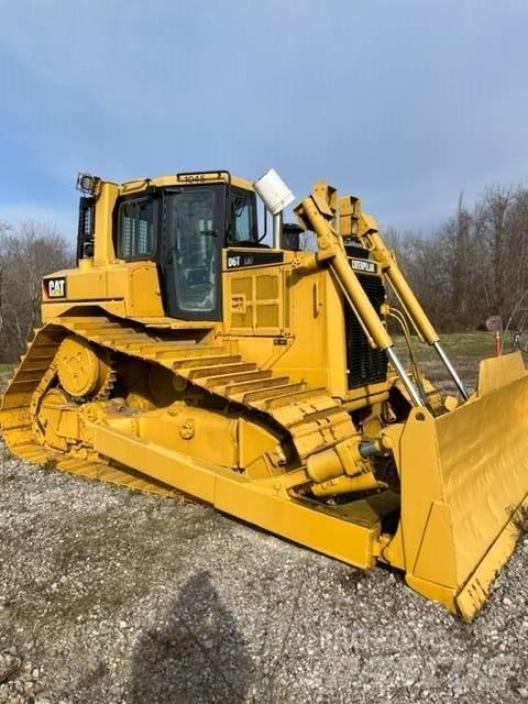 CAT D 6 T LGP Bulldozer på larvebånd