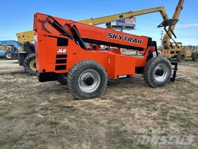 SkyTrak 8042 Teleskoplæssere