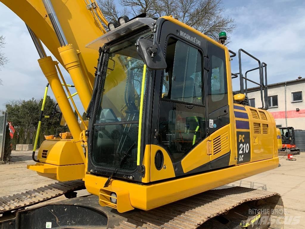 Komatsu PC 210 LC-11 Gravemaskiner på larvebånd
