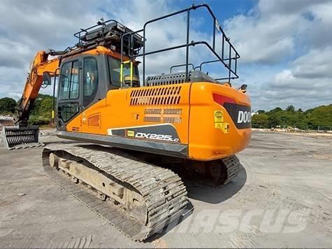 Doosan DX 225 LC Gravemaskiner på larvebånd
