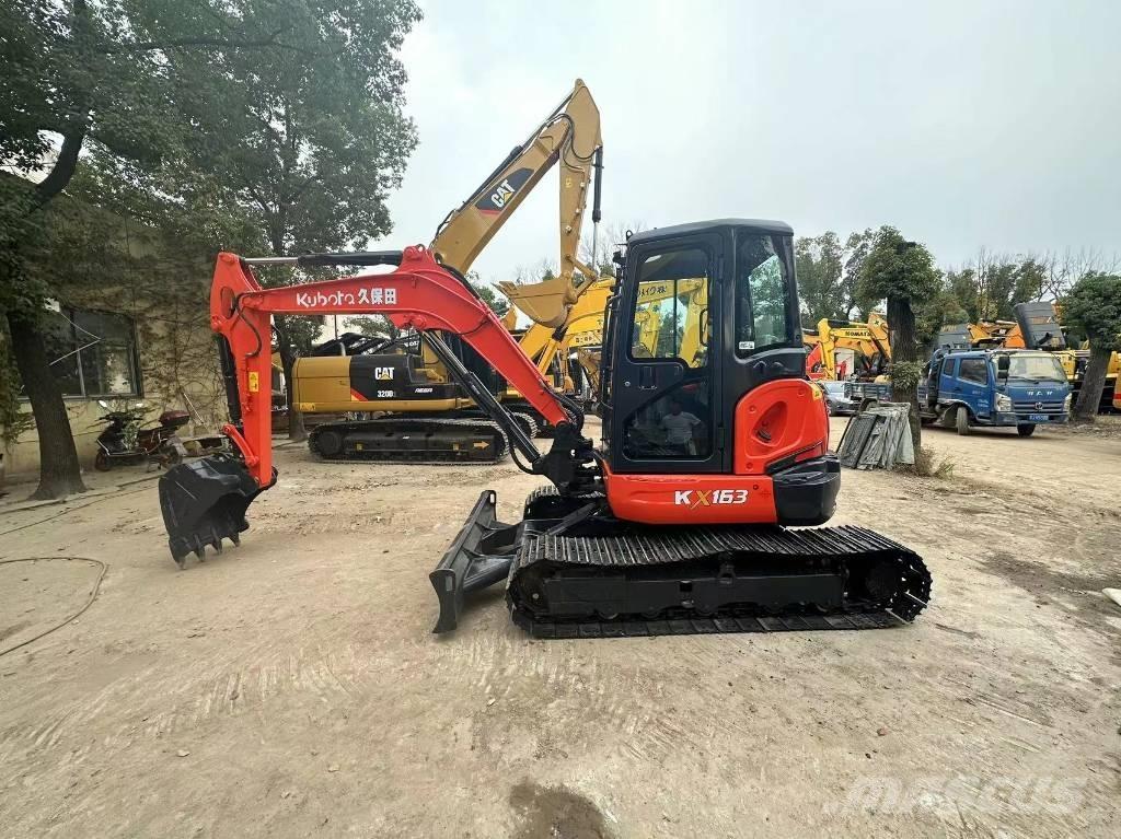 Kubota 163 Gravemaskiner på larvebånd