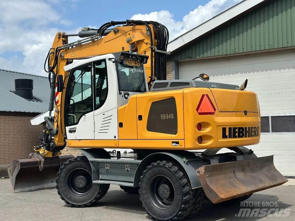 Liebherr A914 Gravemaskiner på hjul
