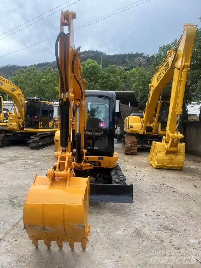 JCB 8035 Gravemaskiner på larvebånd