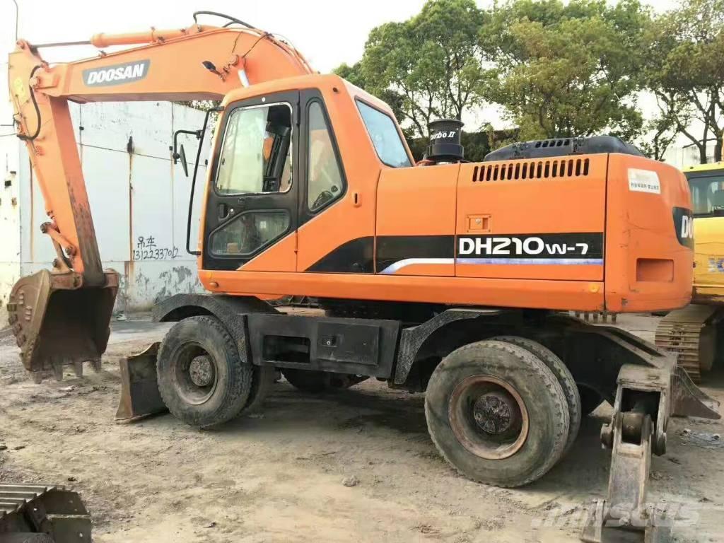 Doosan DH210W-7 Gravemaskiner på hjul