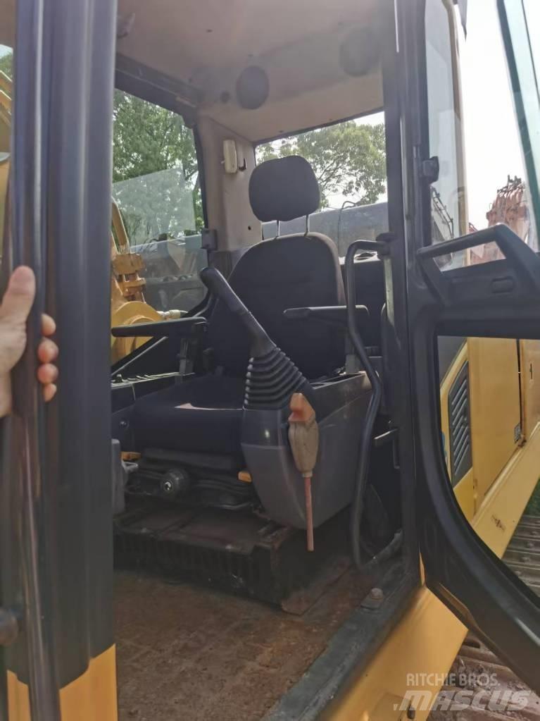 Komatsu PC 400-7 Gravemaskiner på larvebånd