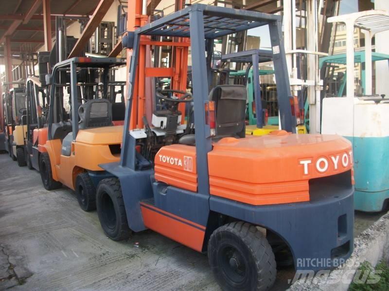 Toyota 5 FD 30 Diesel gaffeltrucks