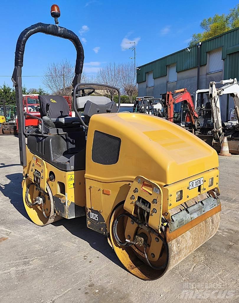 Volvo DD 25 Tvilling tromle