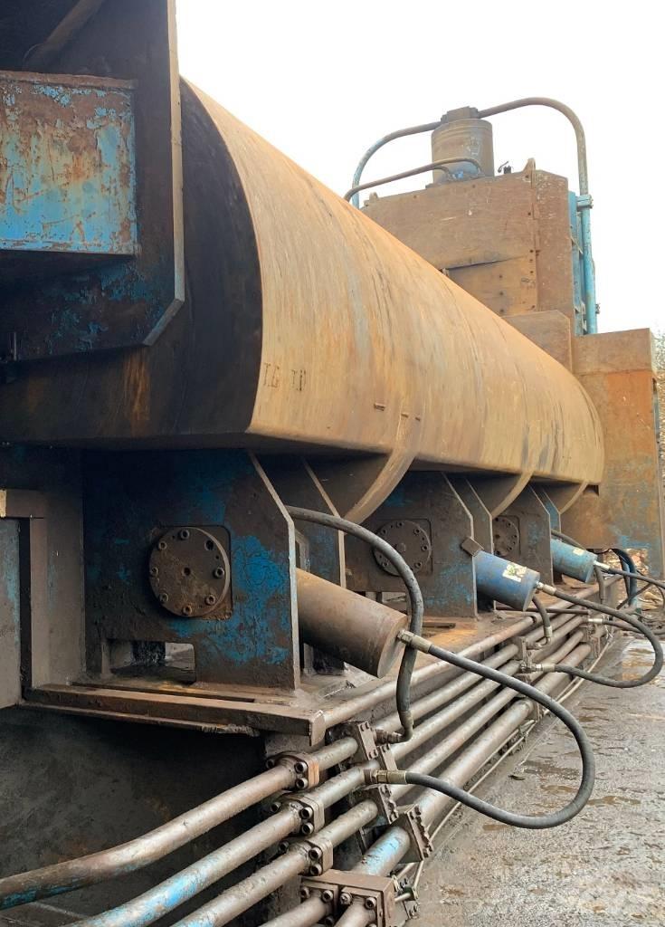Taurus TS852 Ballepressere til industri