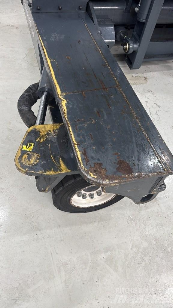 Combilift C 4000 Sidelæsser