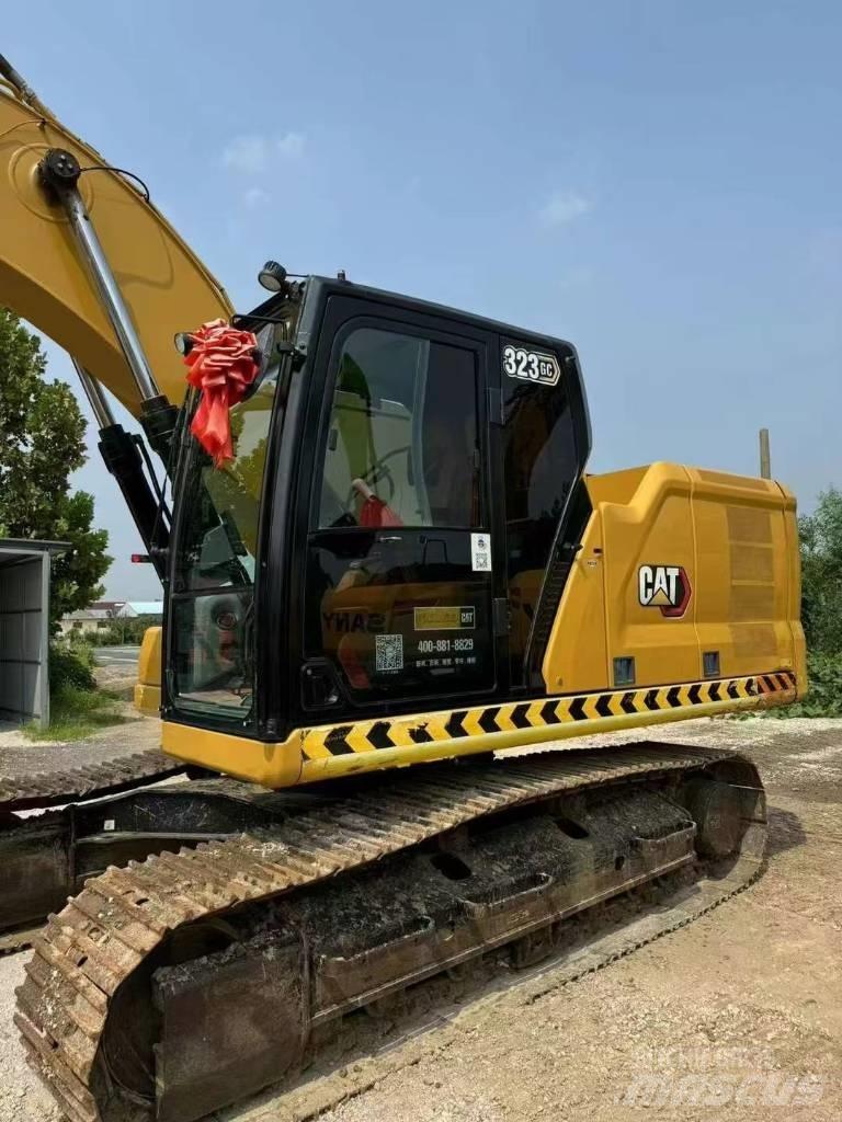 CAT 323GC Gravemaskiner på larvebånd