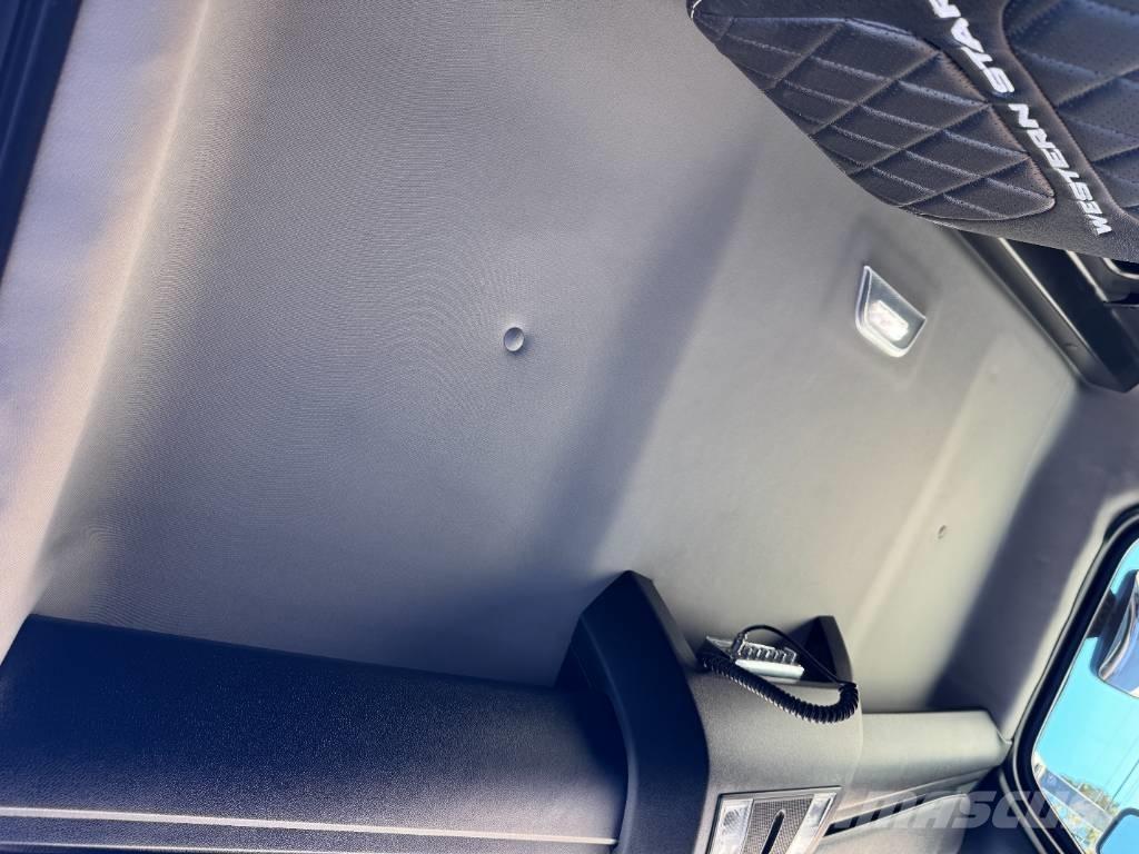 Western Star 49 X Lastbiler med tip