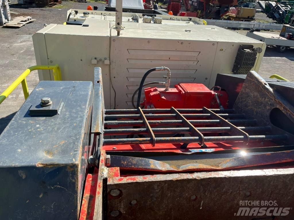 Sandvik QJ 241 Mobile knusere