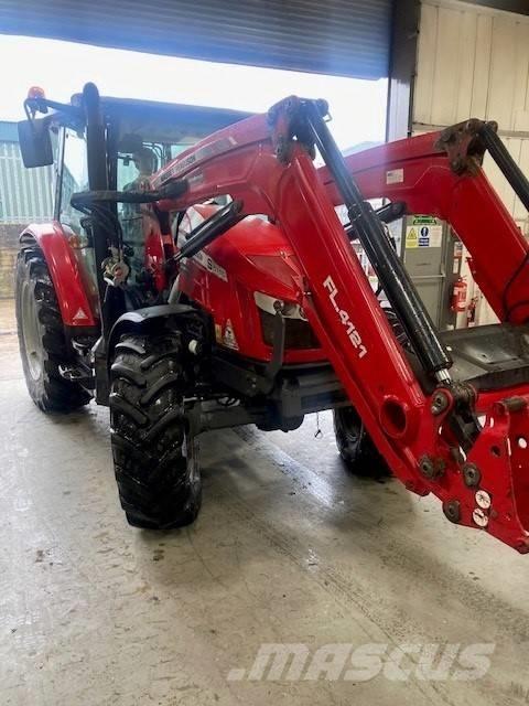 Massey Ferguson 5710 Traktorer