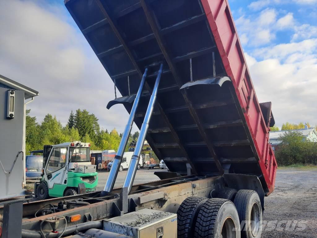 Scania 113 Lastbiler med tip