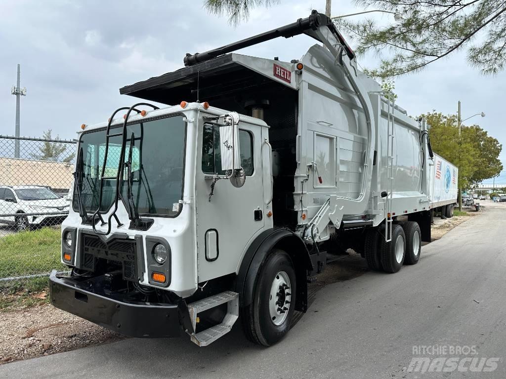 Mack MRU Renovationslastbiler