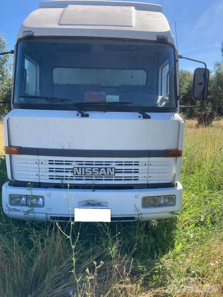 Nissan CAMPER L70 Autocampere & campingvogne