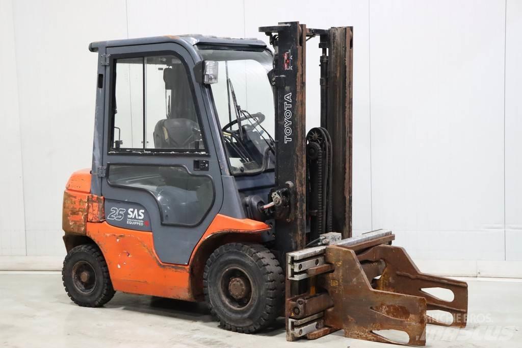 Toyota 62-7FDF25 Diesel gaffeltrucks