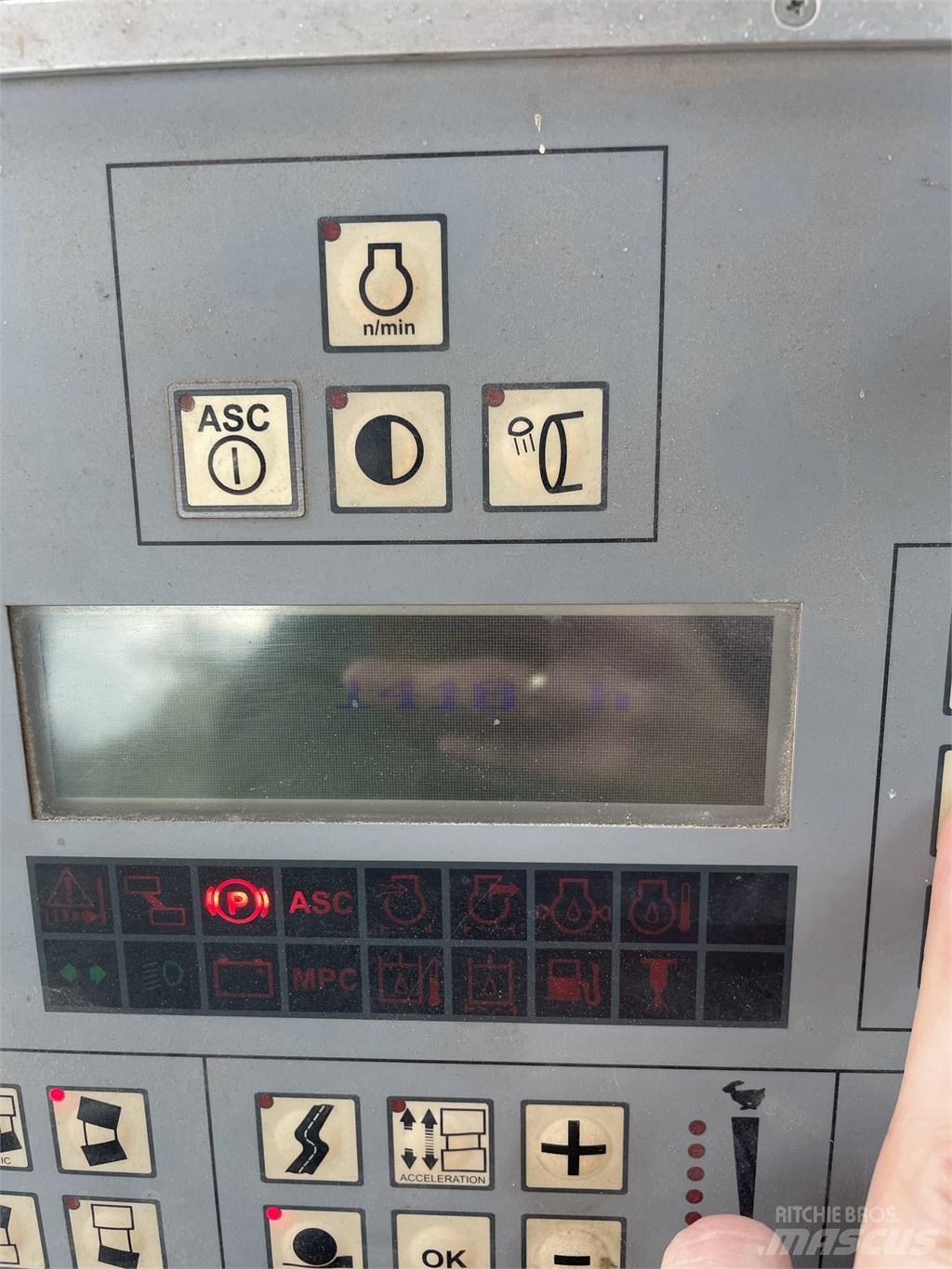 Volvo DD 85 Tvilling tromle