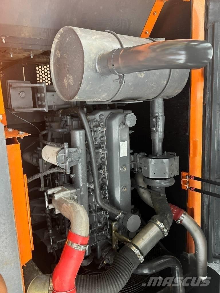 Develon DX 225 LCA Midi-gravemaskiner 7t - 12t