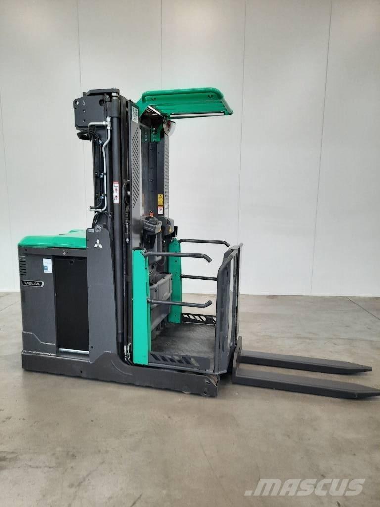 Mitsubishi OPBM10P Plukketruck, høj