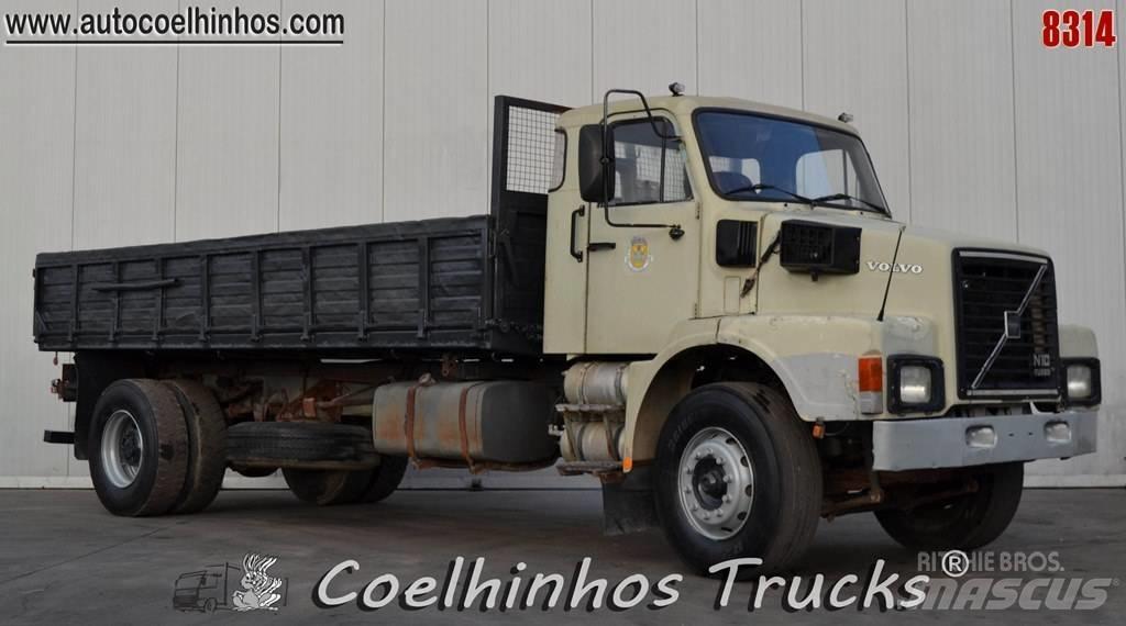Volvo N10 Lastbiler med tip