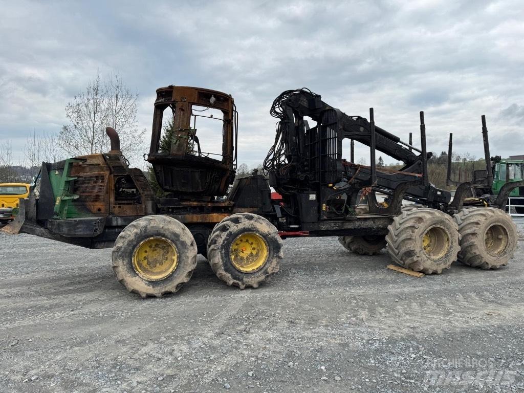 John Deere 1110 E Udkørselsmaskiner