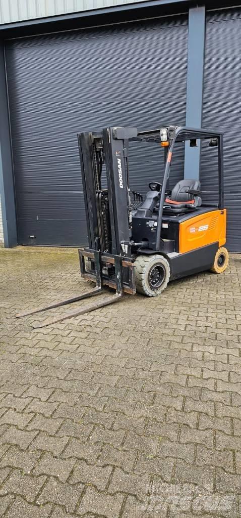 Doosan B 25 X-7 El gaffeltrucks