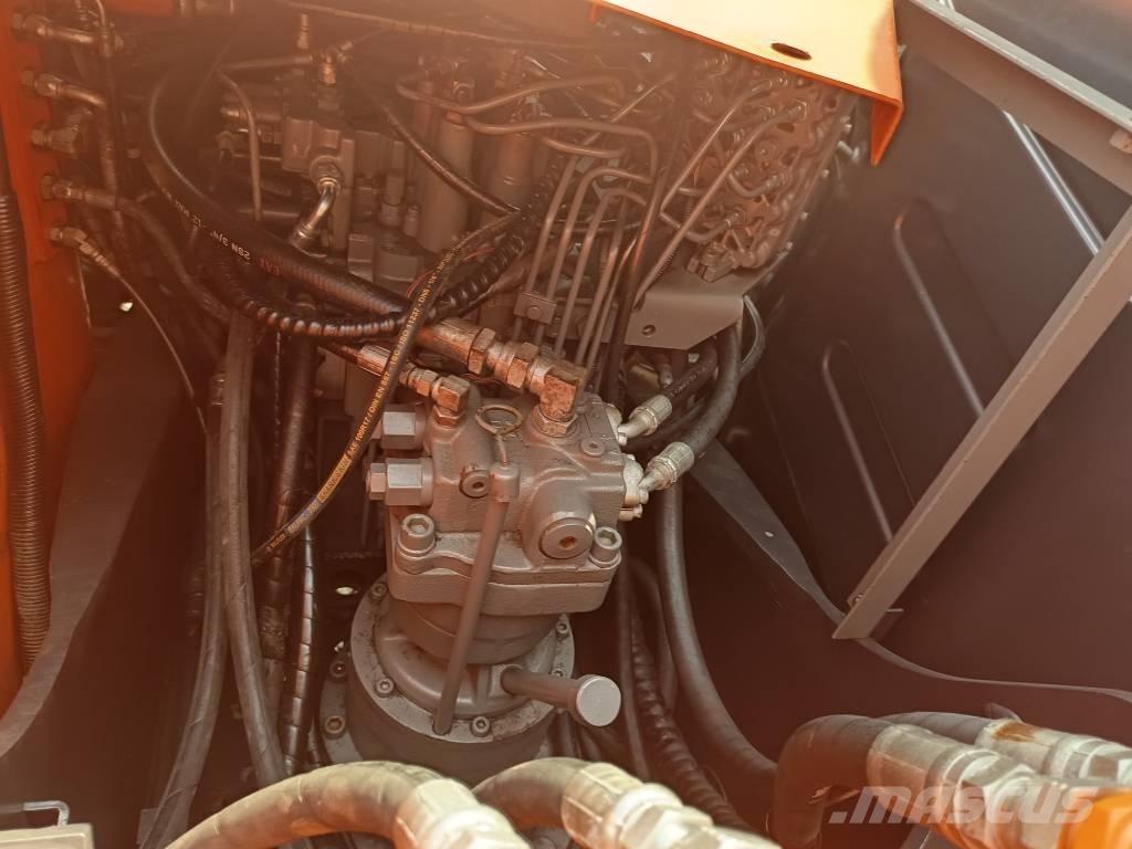 Hitachi ZX 120 Gravemaskiner på larvebånd