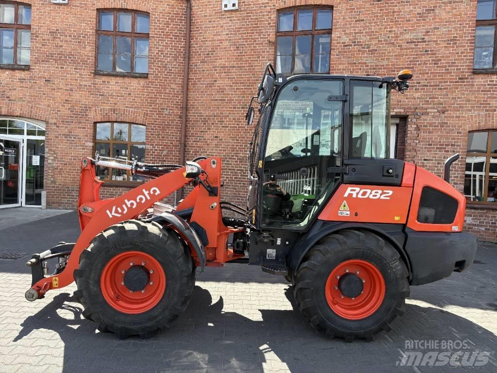 Kubota R 082 Læssemaskiner på hjul