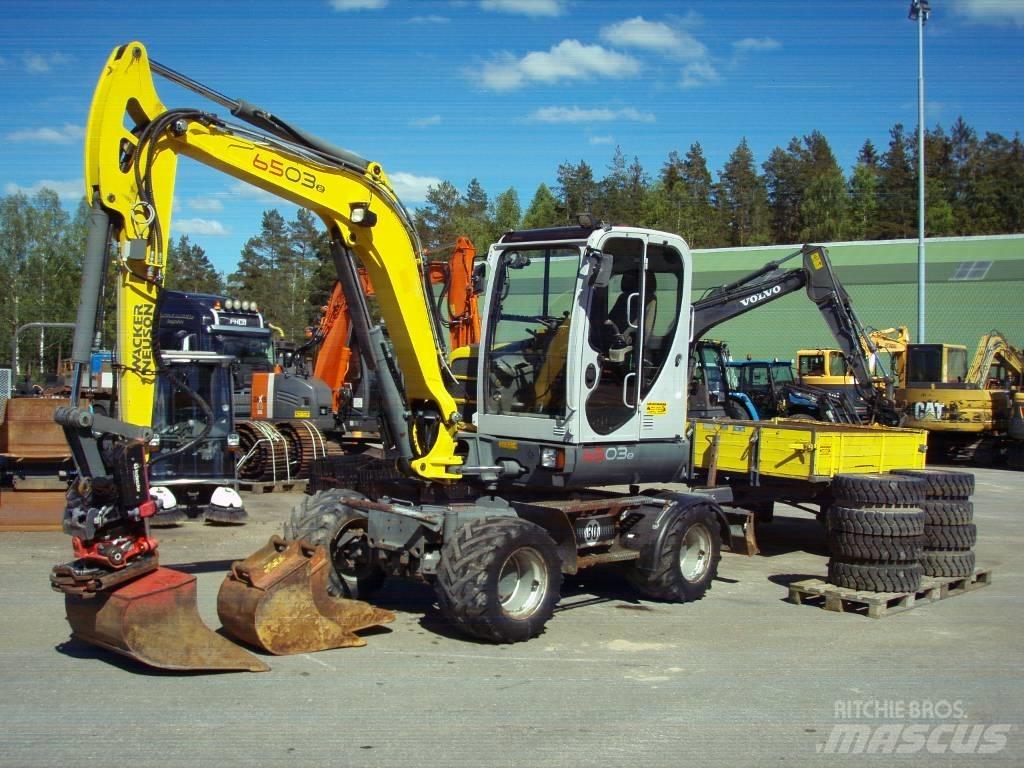Neuson 6503-2 30Km/h Gravemaskiner på hjul
