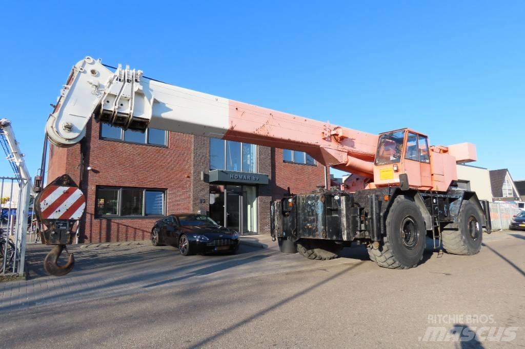 Liebherr LTL 1060 Kraner til hårdt terræn