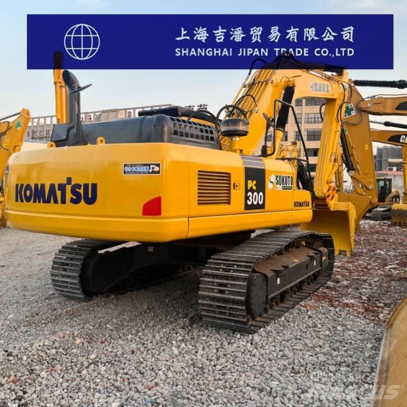 Komatsu PC 300 Gravemaskiner på larvebånd