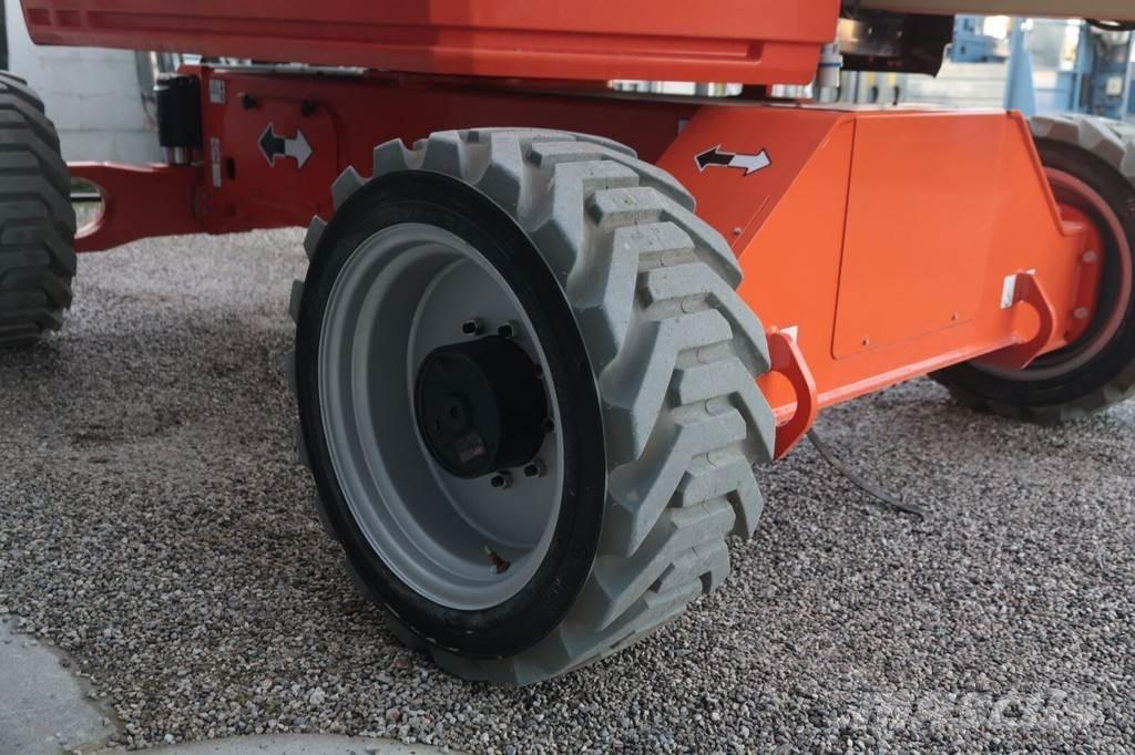 JLG EC520AJ Bomlifte med knækarm