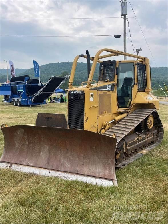 CAT D5N Bulldozer på larvebånd
