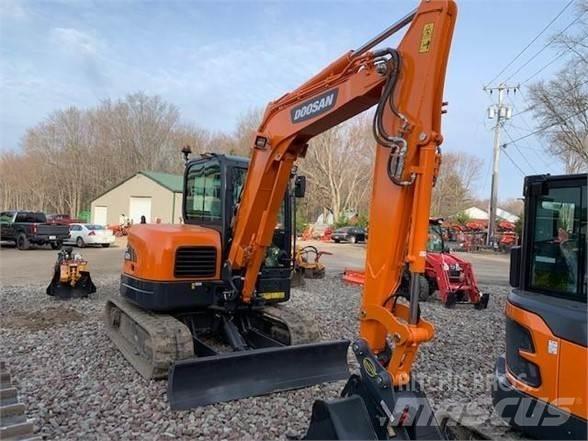 Doosan DX62R-3 Gravemaskiner på larvebånd