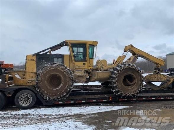 Tigercat 620C Udslæbningstraktorer