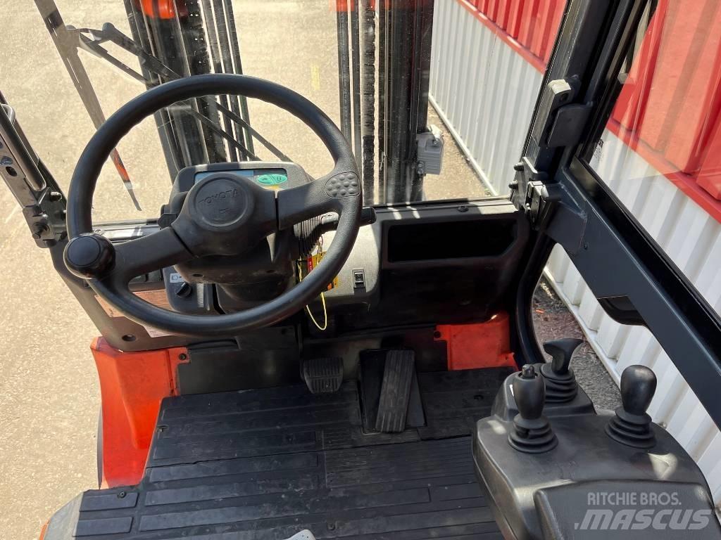Toyota 7 FB MF 35 El gaffeltrucks
