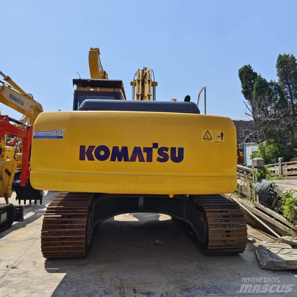 Komatsu PC 220 Gravemaskiner på larvebånd
