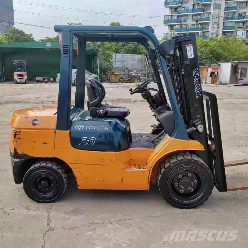 Toyota FD 30 Diesel gaffeltrucks