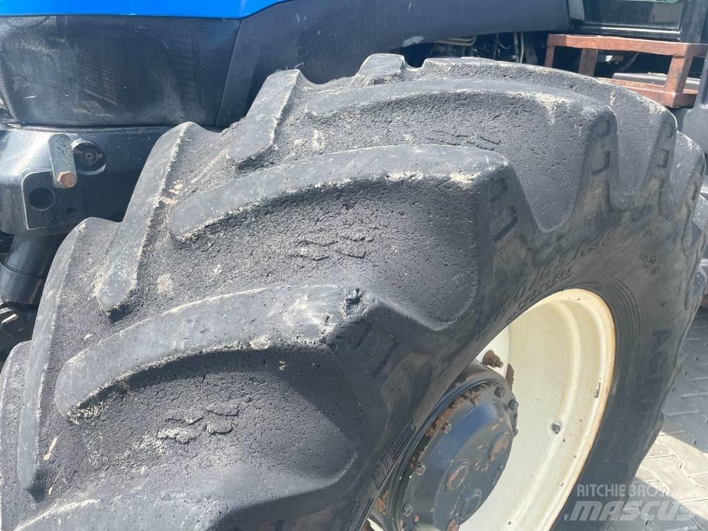 New Holland T 6080 Traktorer