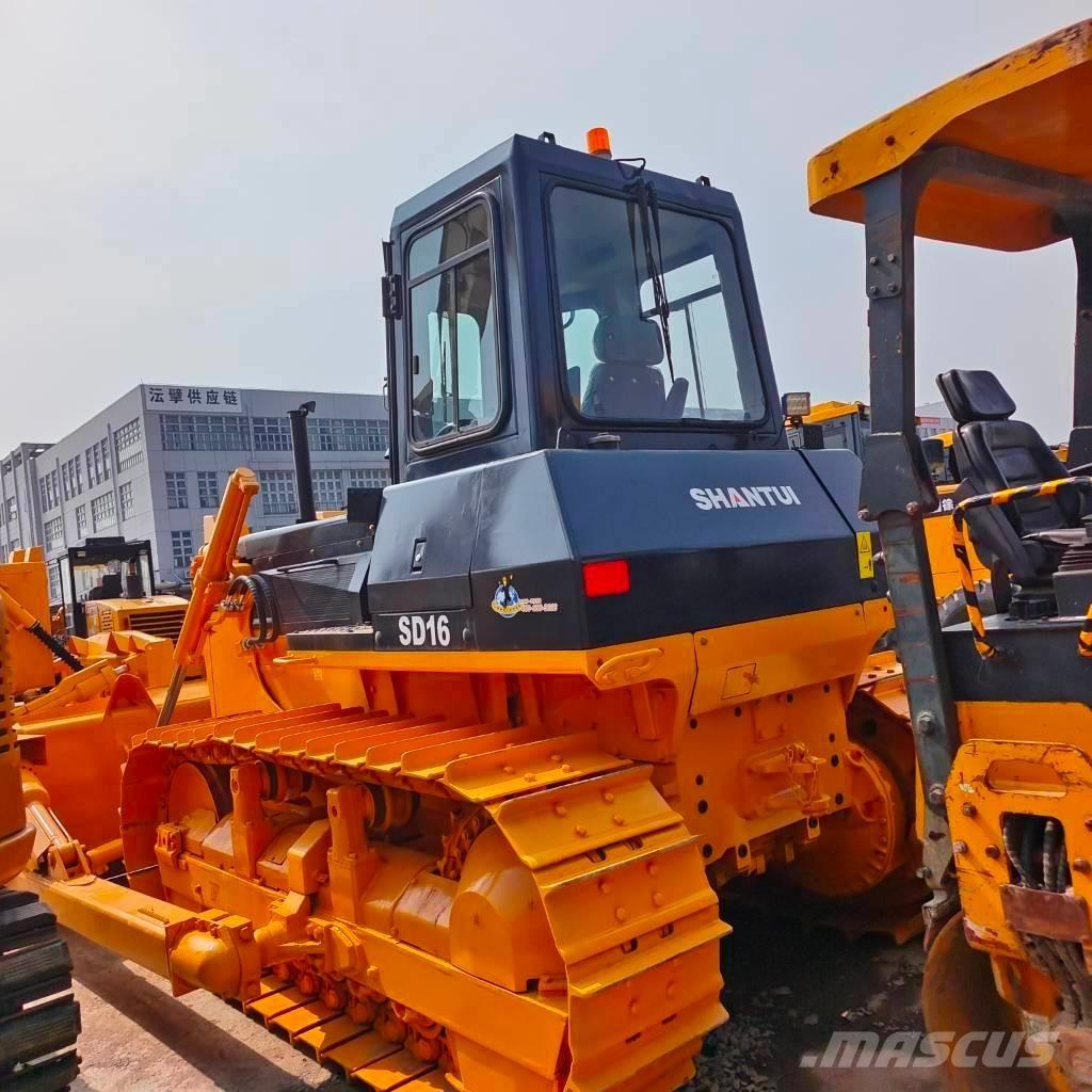 Shantui SD 16 Bulldozer på larvebånd